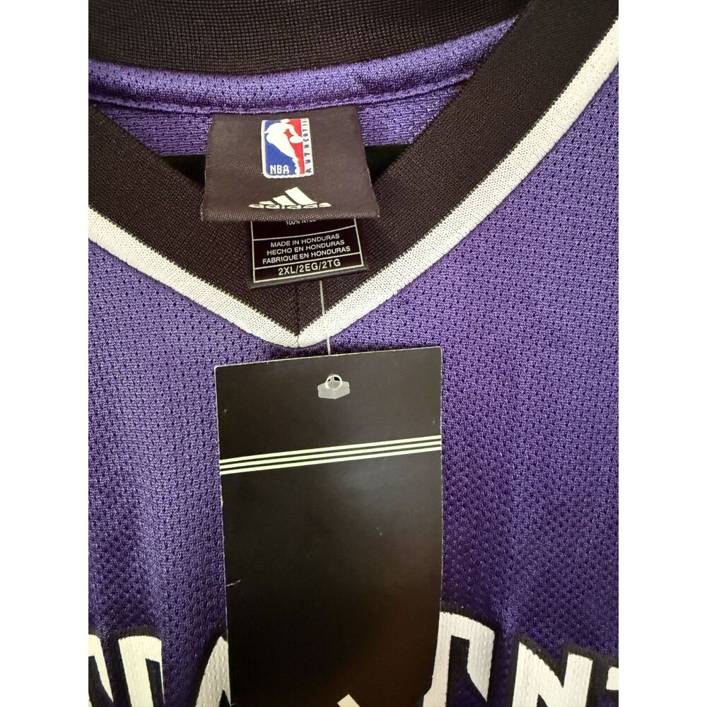 NWT Deadstock Vintage Adidas Scaramento Kings Miller #52 XXL Jersey